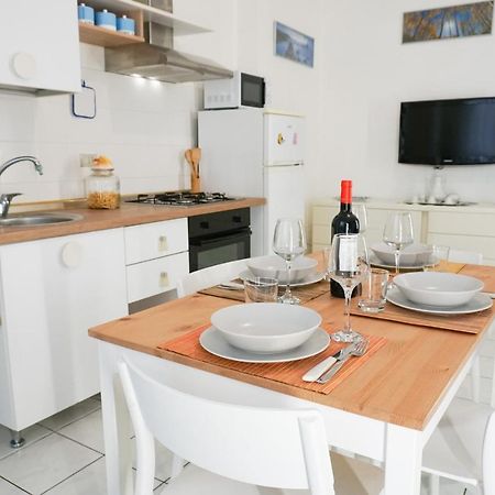 Al Mare Da Nonna Me' Apartment Porto Sant'Elpidio Bagian luar foto