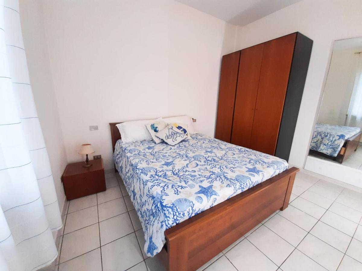 Al Mare Da Nonna Me' Apartment Porto Sant'Elpidio Bagian luar foto